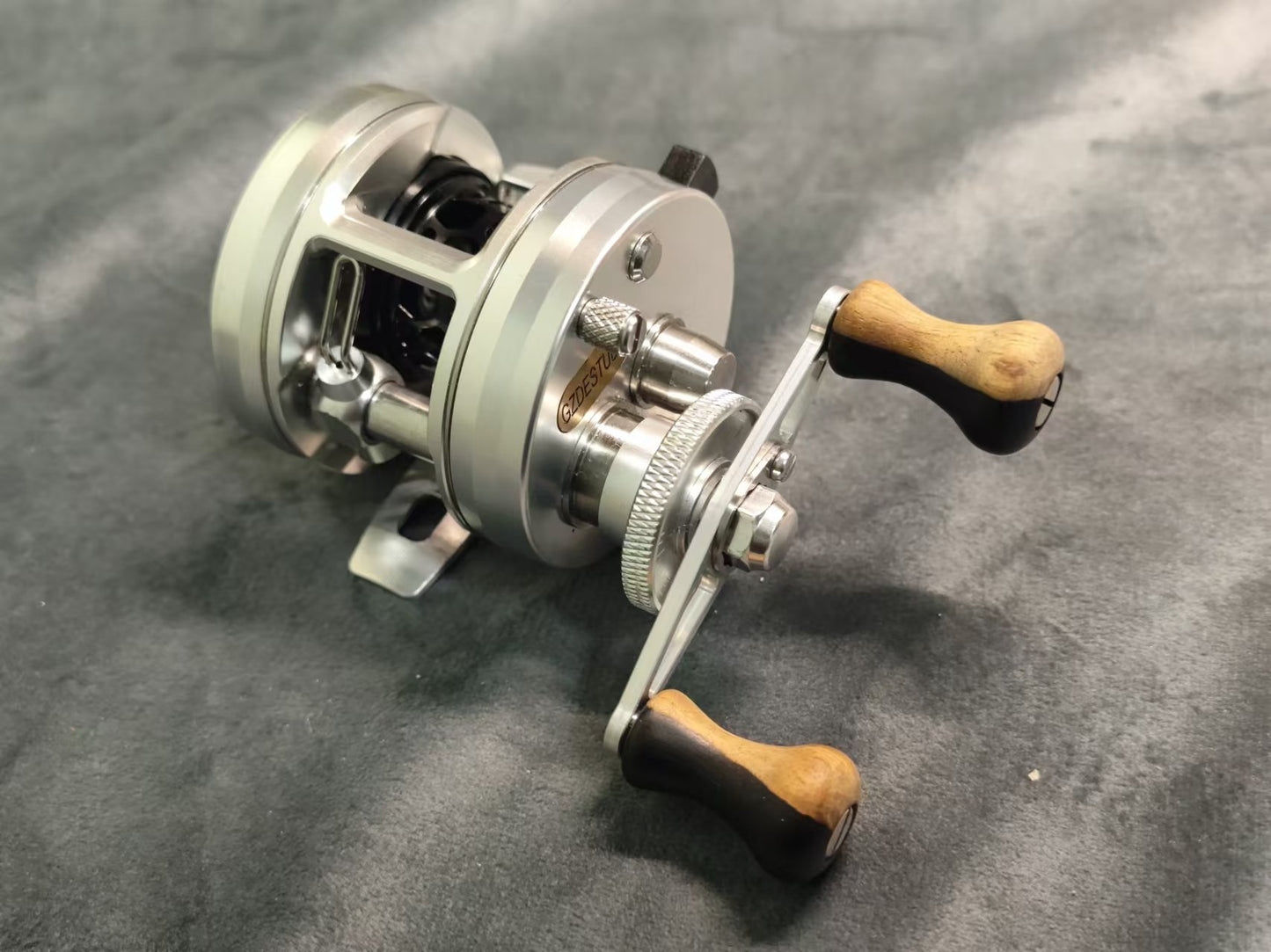 Lightweight Baitcaster Handle Kit with Natural Wood Knobs